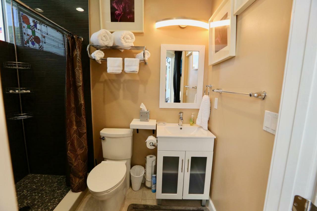 Wilton Manors Fantasy Island Inn, Caters To Men المظهر الخارجي الصورة
